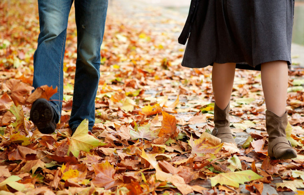 Dating couple In fall